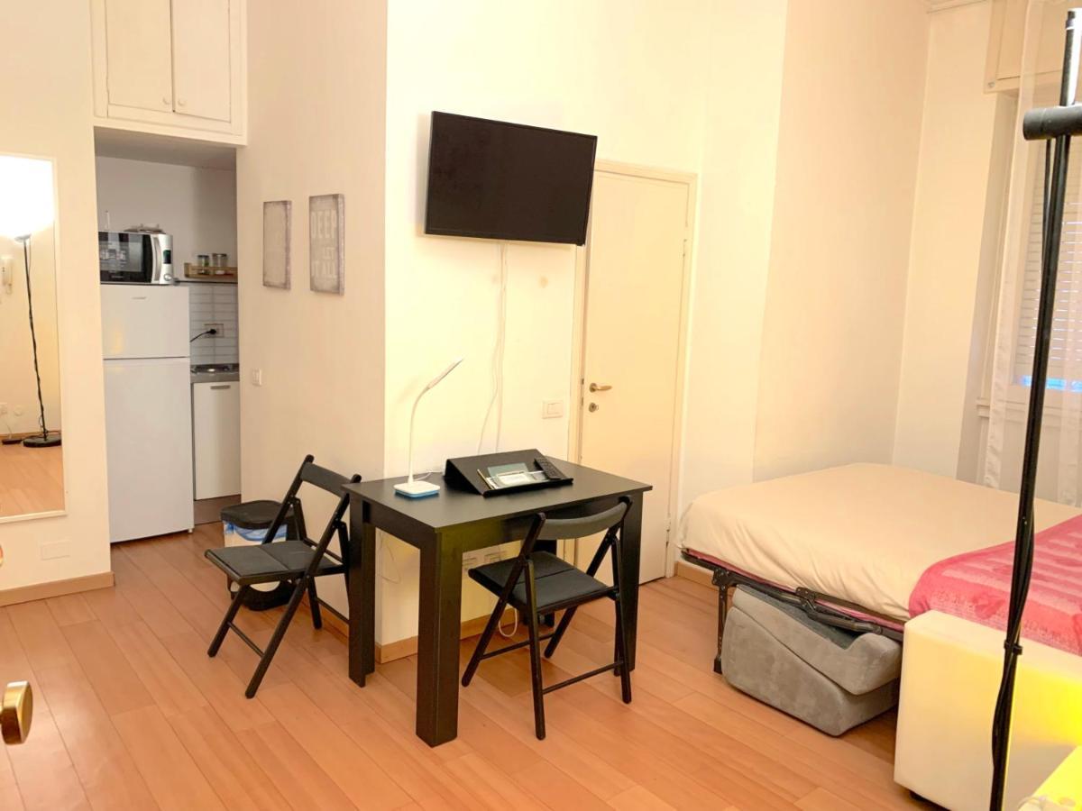 Porta Venezia Jan 5 Appartement Milaan Buitenkant foto